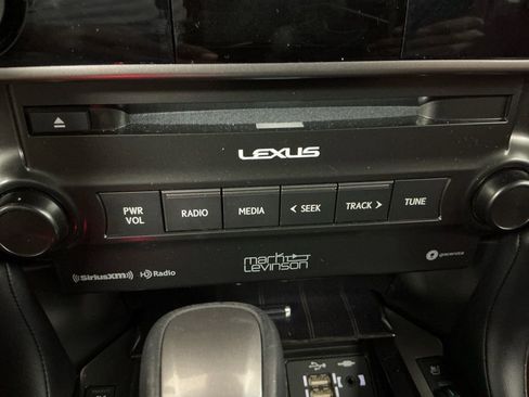 Used 2022 Lexus GX 460 Premium image 16