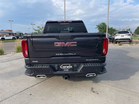 Used 2022 GMC Sierra 1500 Denali AWD/4WD image 8