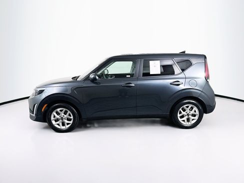 Used 2025 Kia Soul LX w/ LX Technology Package FWD image 4