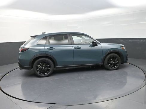 Used 2023 Honda HR-V Sport image 8