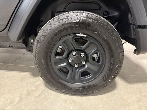 Used 2025 Jeep Wrangler Sport image 24