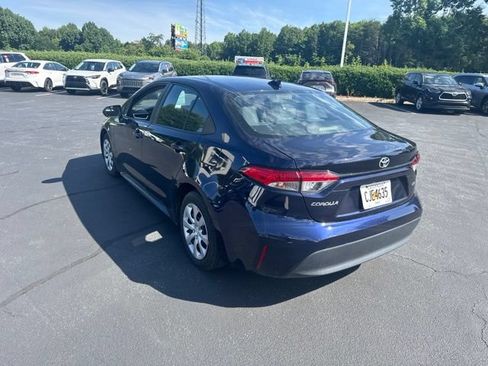 Used 2024 Toyota Corolla LE FWD image 7