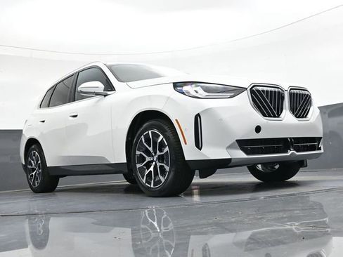 Used 2026 BMW X3 xDrive30 w/ Premium Package image 27