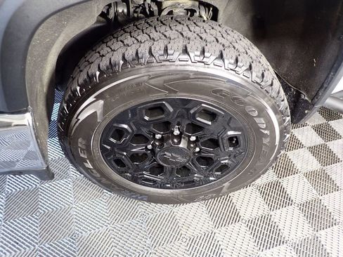 Used 2021 Chevrolet Silverado 3500 LTZ image 50