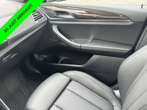 Used 2024 BMW X4 xDrive30i w/ Premium Package AWD/4WD image 36