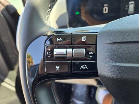 New 2026 Kia Sorento EX FWD image 11
