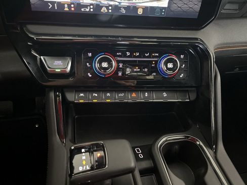 Used 2025 GMC Sierra 1500 AT4 AWD/4WD image 73