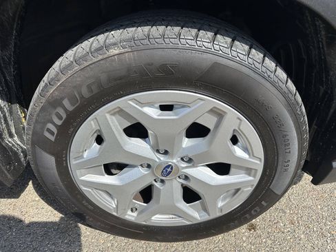 Used 2019 Subaru Forester w/ Popular Package #1 AWD/4WD image 19