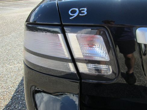 Used 2008 Saab 9-3 2.0T w/ Moonroof Package FWD image 54