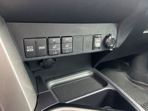 Used 2018 Toyota RAV4 Limited w/ All Weather Liner Package image 34