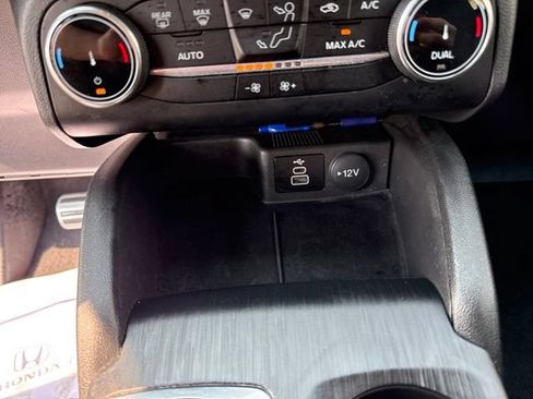 Used 2024 Ford Escape ST-Line FWD image 15