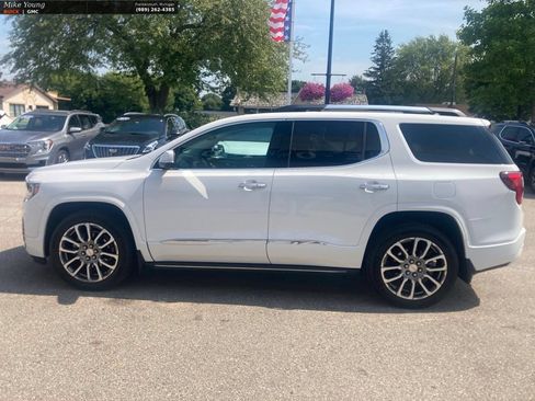 Used 2023 GMC Acadia Denali w/ Denali Ultimate Package AWD/4WD image 8