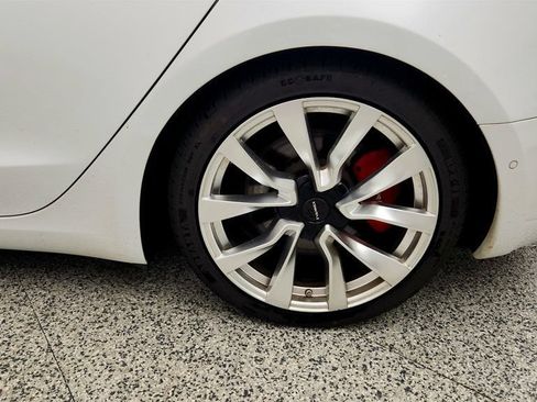 Used 2019 Tesla Model 3 Performance AWD/4WD image 9