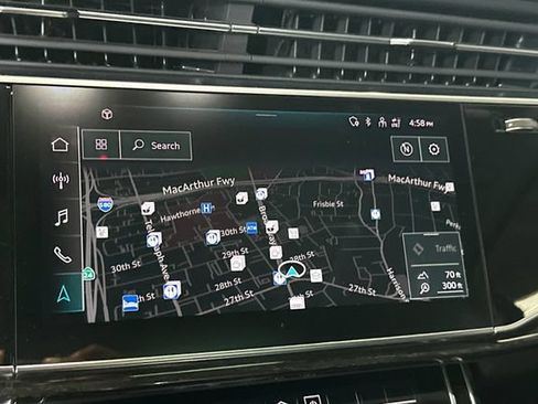 Used 2022 Audi Q7 2.0T Premium w/ Convenience Package AWD/4WD image 24