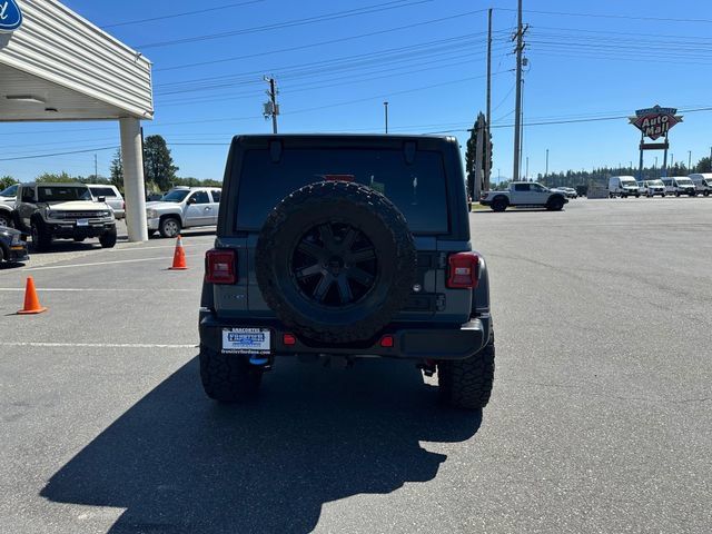 Used 2024 Jeep Wrangler Unlimited Rubicon 4xe w/ Technology Group AWD/4WD image 3