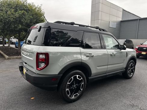 Certified 2023 Ford Bronco Sport Outer Banks w/ Tech Package AWD/4WD image 5