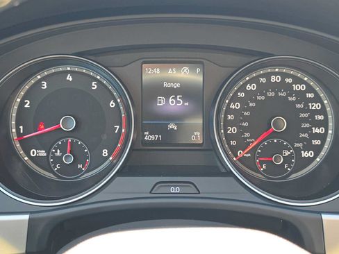 Used 2021 Volkswagen Atlas SE w/ Panoramic Sunroof Package AWD/4WD image 26