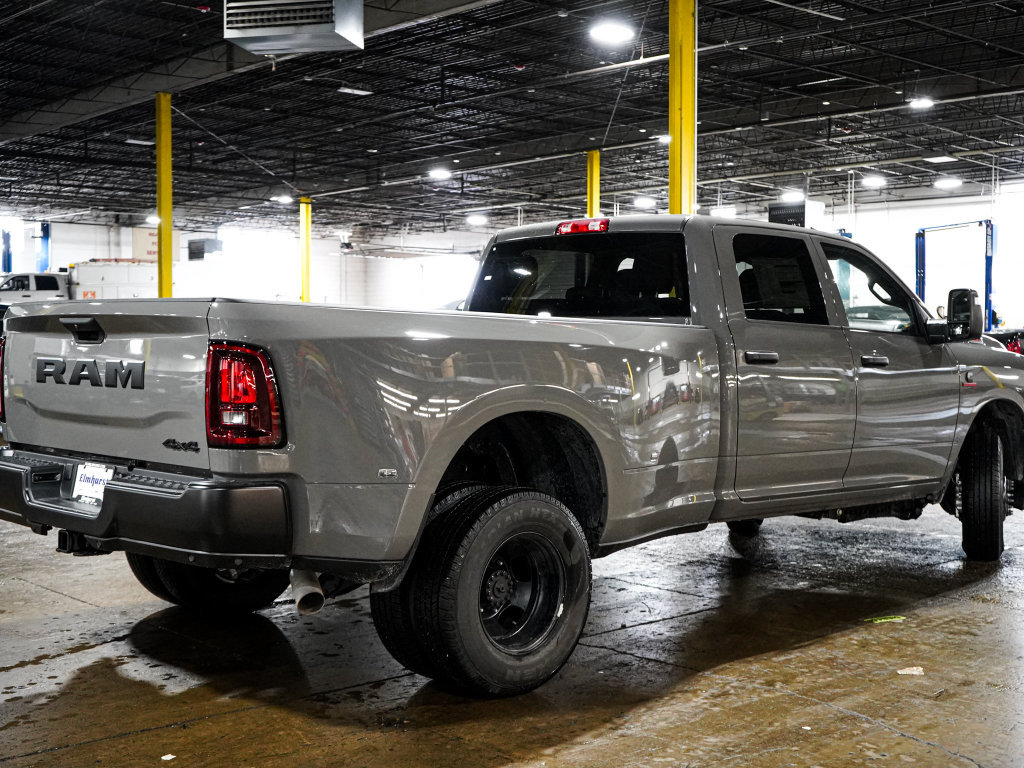 New 2027 RAM 3500 Tradesman AWD/4WD image 7