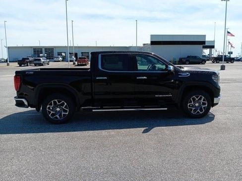 New 2026 GMC Sierra 1500 SLT w/ SLT Premium Plus Package AWD/4WD image 5