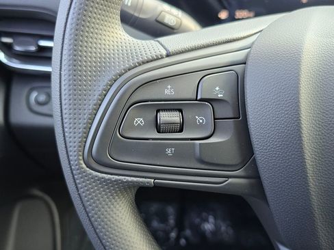 New 2026 Buick Envista Preferred FWD image 17