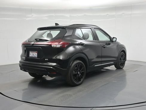 Used 2023 Nissan Kicks SR w/ SR Premium Package image 26