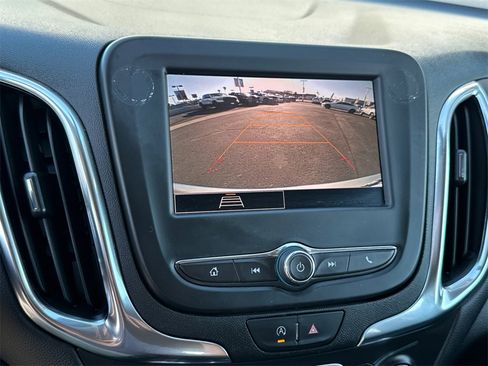 Used 2024 Chevrolet Equinox LT image 29