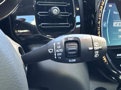 Certified 2024 MINI Cooper S image 27