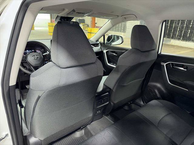 Certified 2025 Toyota RAV4 XLE AWD/4WD image 27