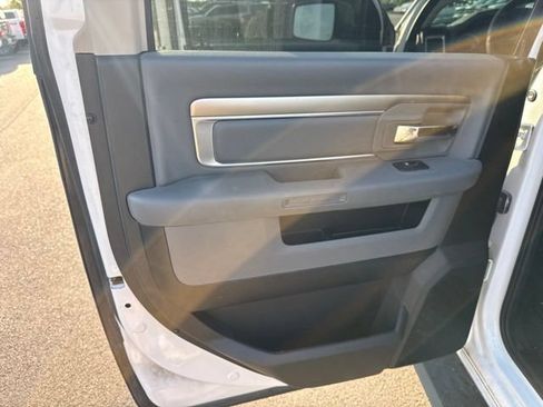 Used 2019 RAM 1500 Warlock AWD/4WD image 21