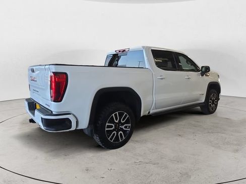 Used 2023 GMC Sierra 1500 AT4 w/ Technology Package AWD/4WD image 5