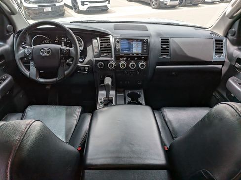 Used 2022 Toyota Sequoia TRD Pro AWD/4WD image 27