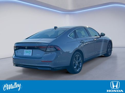 New 2025 Honda Accord EX-L image 5