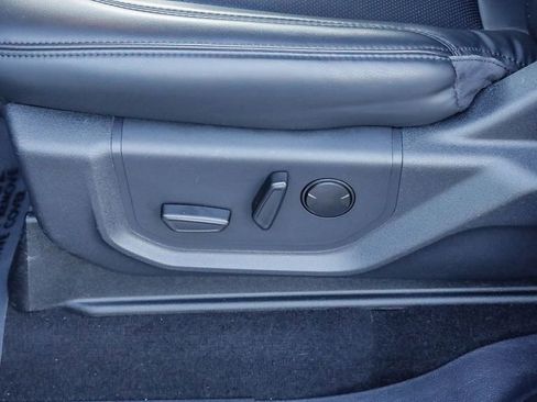 Used 2024 Ford Expedition Max XLT image 26