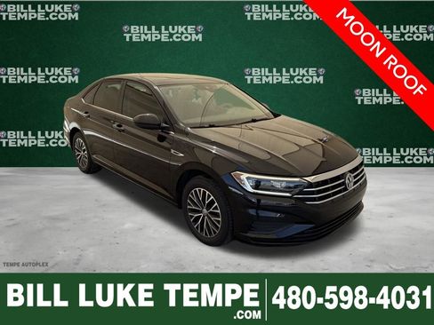 Used 2019 Volkswagen Jetta SEL image 1