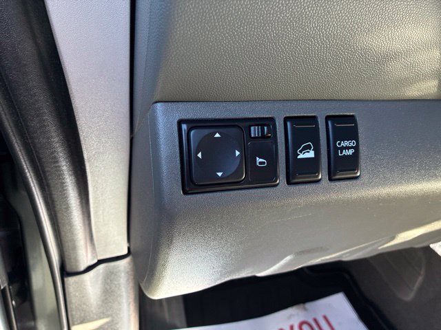 Used 2020 Nissan Frontier SV w/ Midnight Edition Floor Mats AWD/4WD image 28
