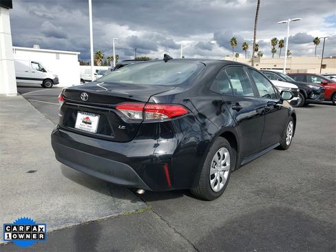 Used 2024 Toyota Corolla LE image 4