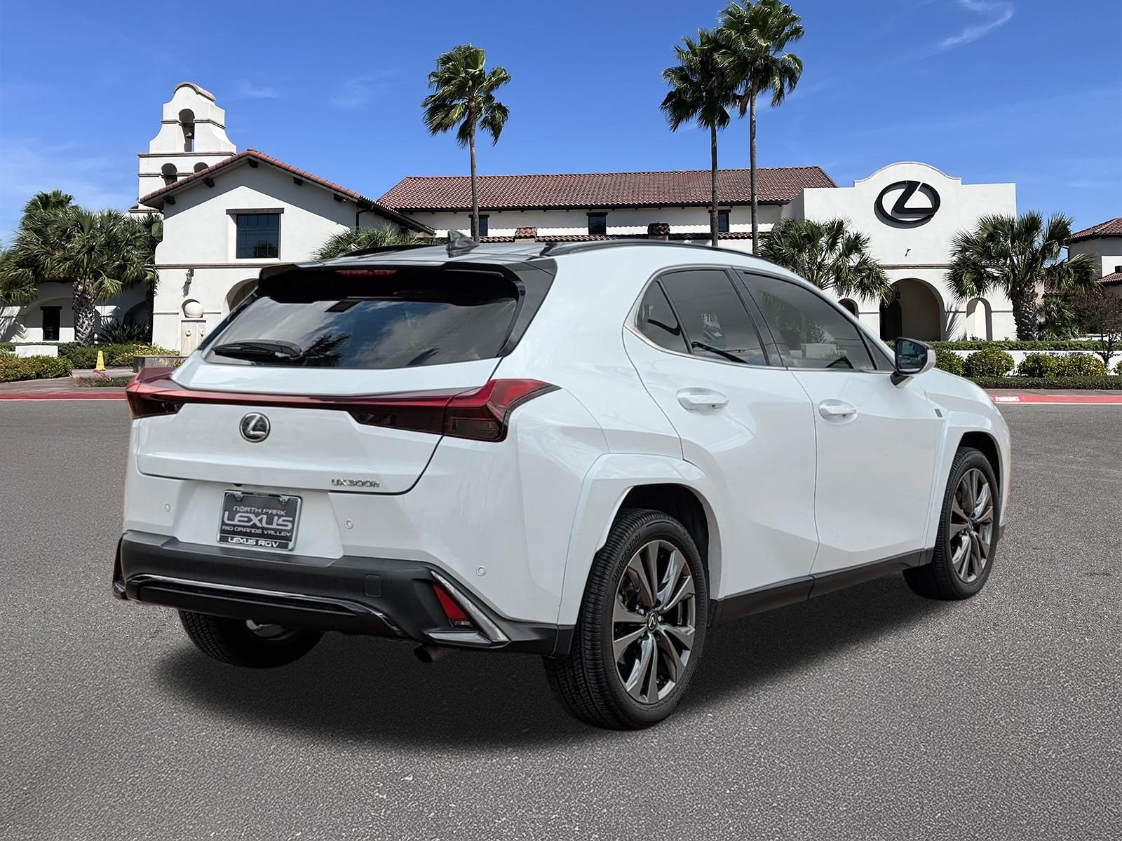 Used 2025 Lexus UX 300h FWD w/ Accessory Package (Z1) image 2