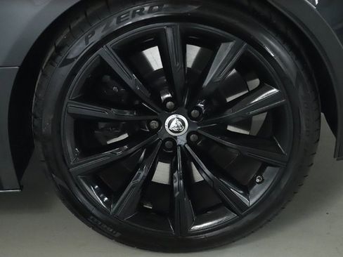 Used 2024 Jaguar F-TYPE R image 33