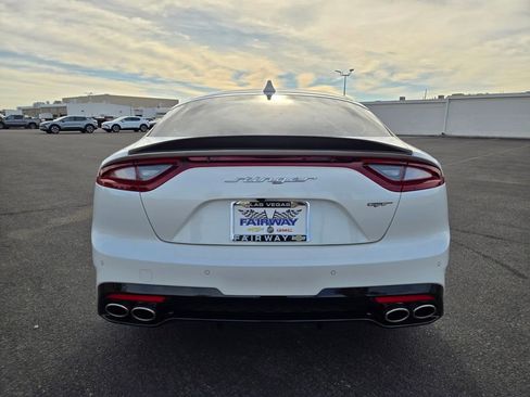 Used 2019 Kia Stinger GT2 image 5