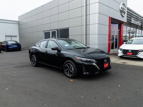 New 2025 Nissan Sentra SV w/ Trunk Package image 26