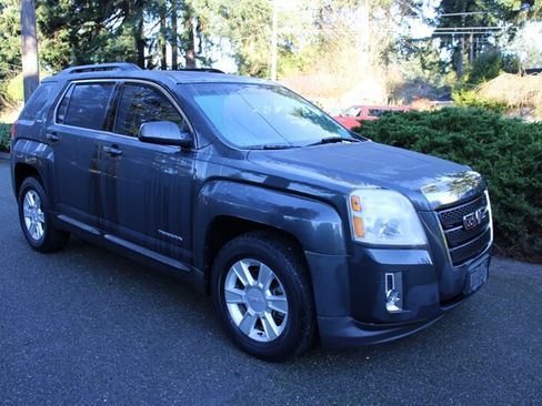 Used 2010 GMC Terrain SLE image 2