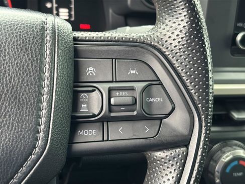 Used 2024 Toyota Tacoma SR image 27