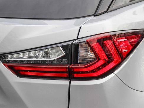 Used 2018 Lexus RX 350 FWD image 8