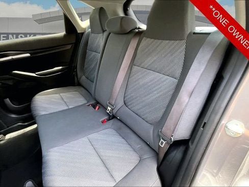 Used 2024 Kia Seltos LX AWD/4WD image 25
