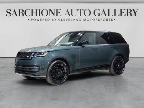 Used 2025 Land Rover Range Rover SE AWD/4WD image 17