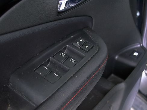 Used 2023 Honda Ridgeline Black Edition image 16