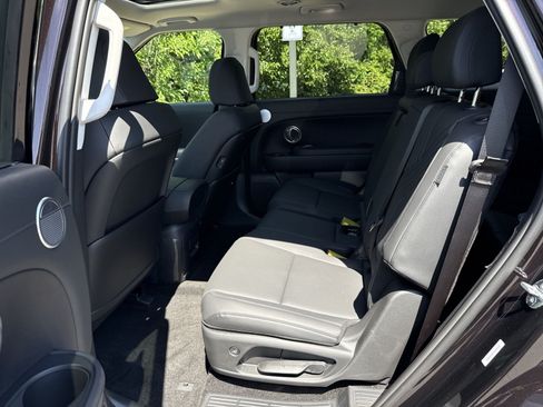 New 2026 Hyundai Palisade SEL Premium FWD image 25