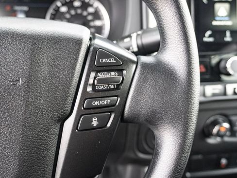Used 2025 Nissan Frontier SV RWD image 20
