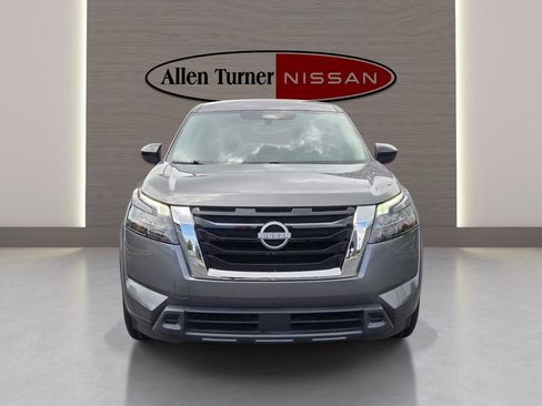 Used 2023 Nissan Pathfinder S FWD image 5