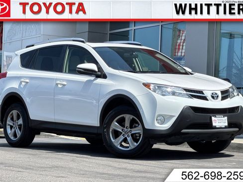 Used 2015 Toyota RAV4 XLE FWD image 1